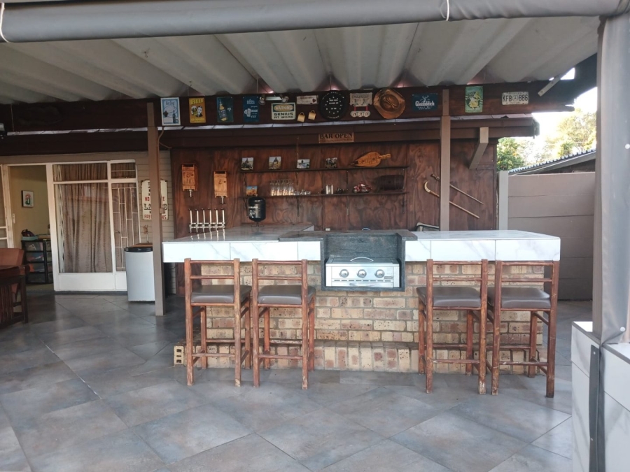 3 Bedroom Property for Sale in Adamayview North West